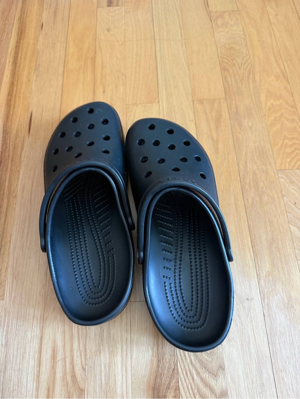 Crocs Black - Picture 2 of 3